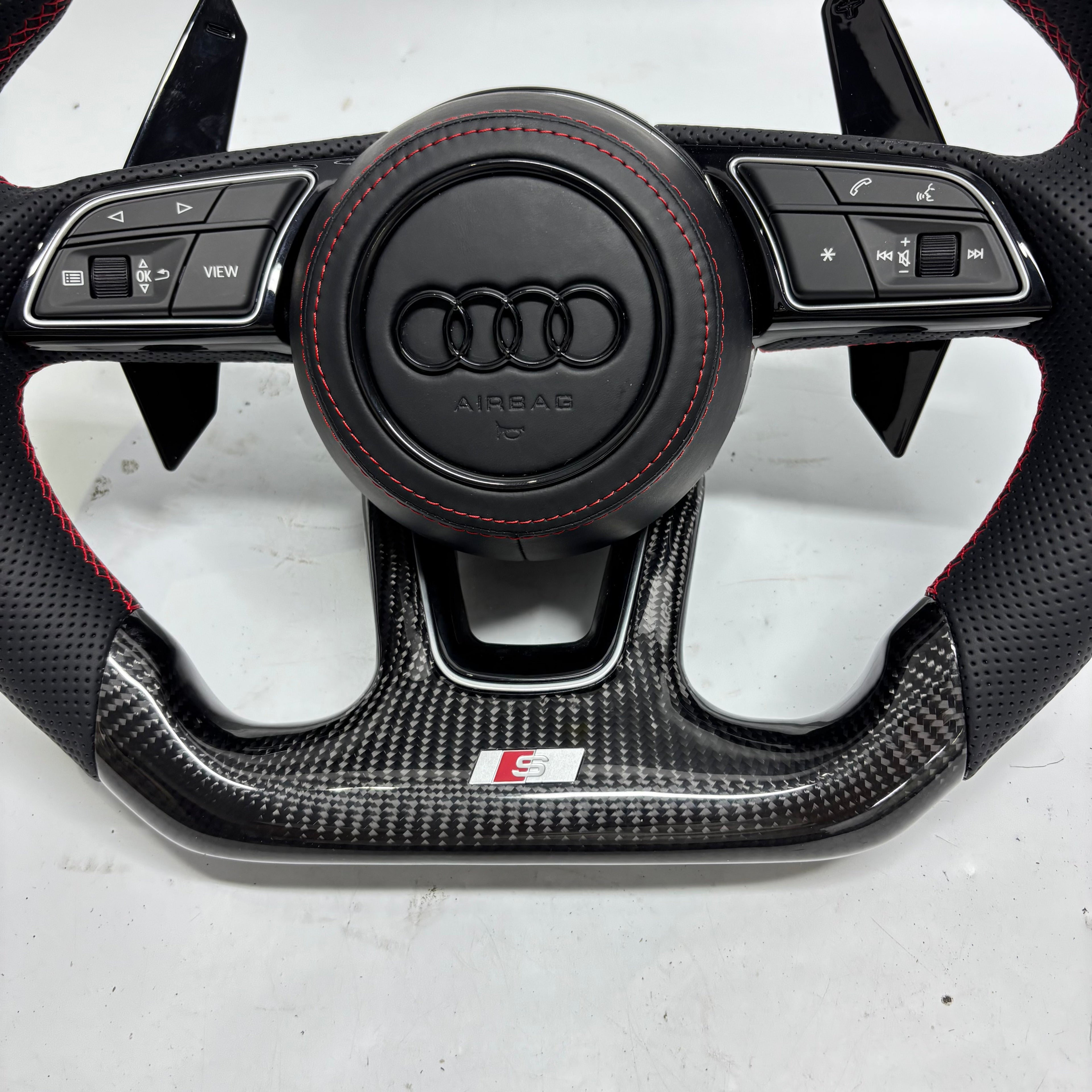 Custom Steering Wheel for Audi A8/RS8/S8