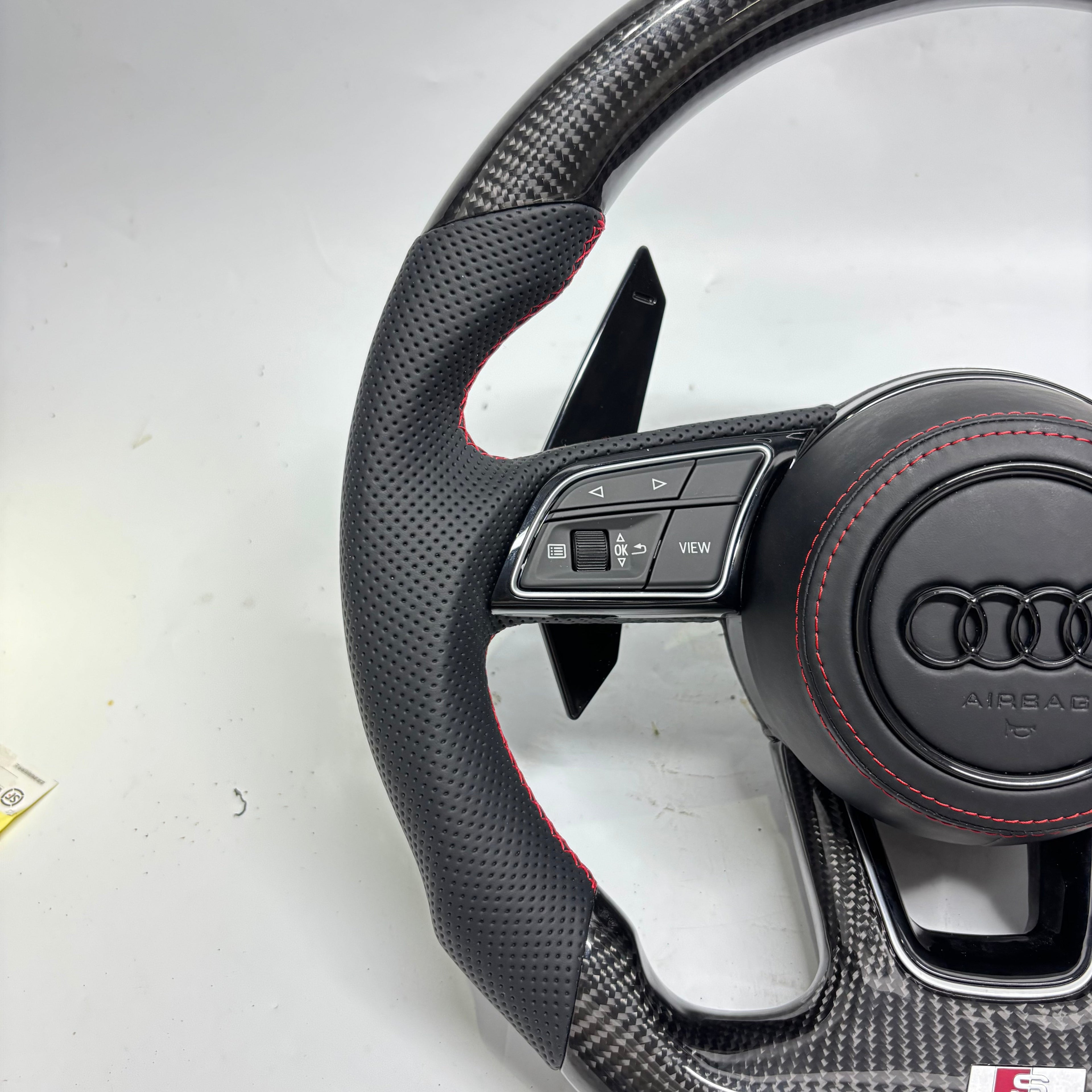 Custom Steering Wheel for Audi A8/RS8/S8