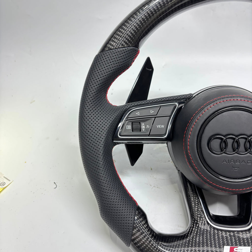 Customised Steering Wheel for Audi A8/RS8/S8